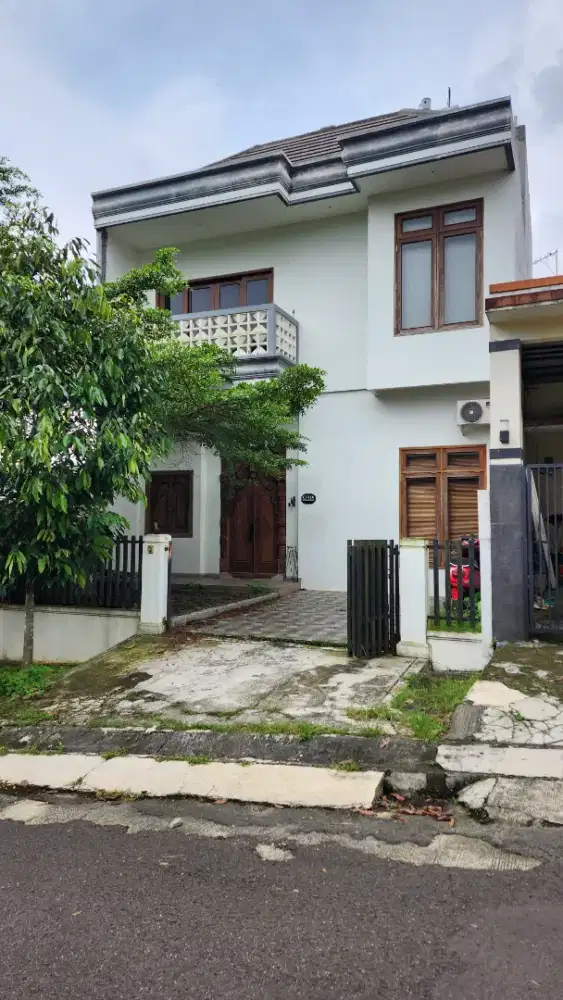 Jual Jauh Dibawah Harga Pasar Rumah Bukit Golf Riverside