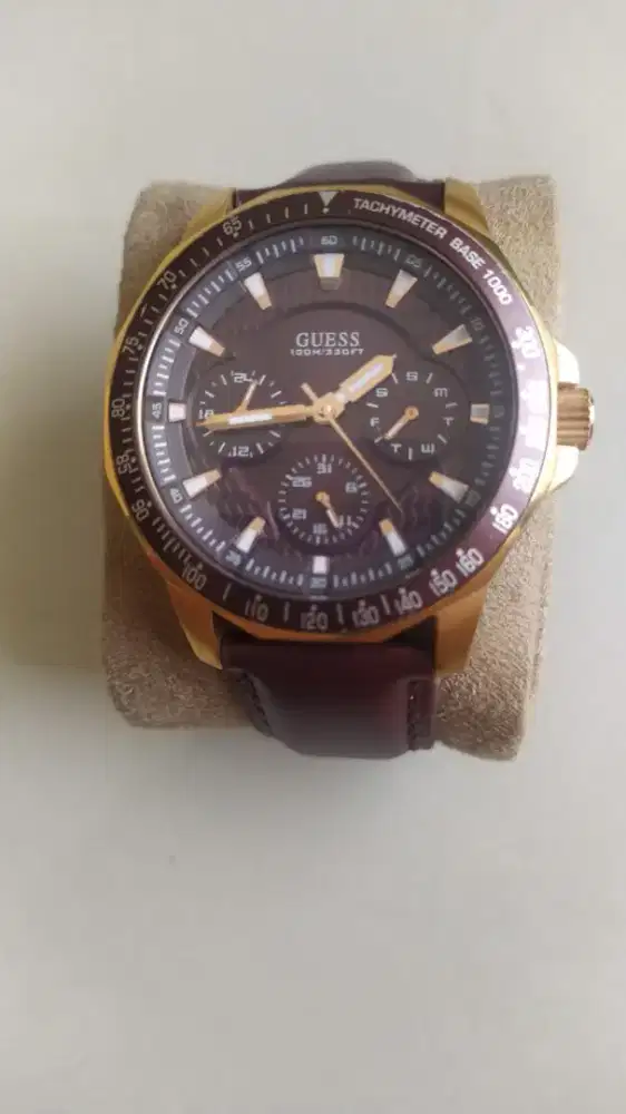 Jual jam tangan Guess dan Burberry