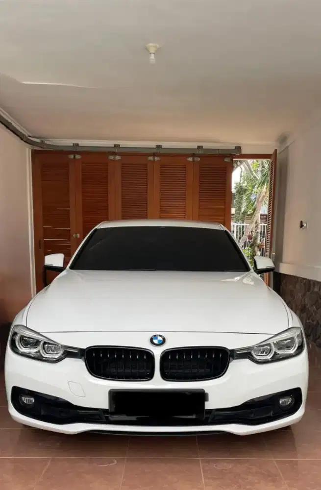 BMW 320i sponsor 2019