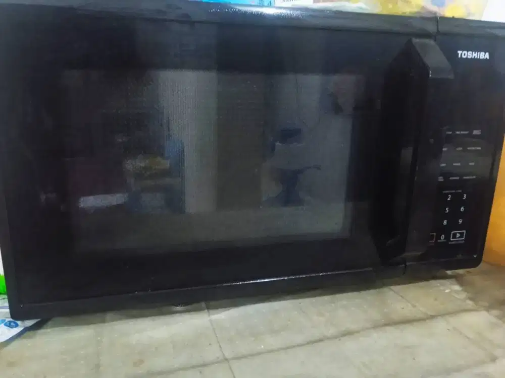 Toshiba Microwave oven MM EM24P BK Hitam