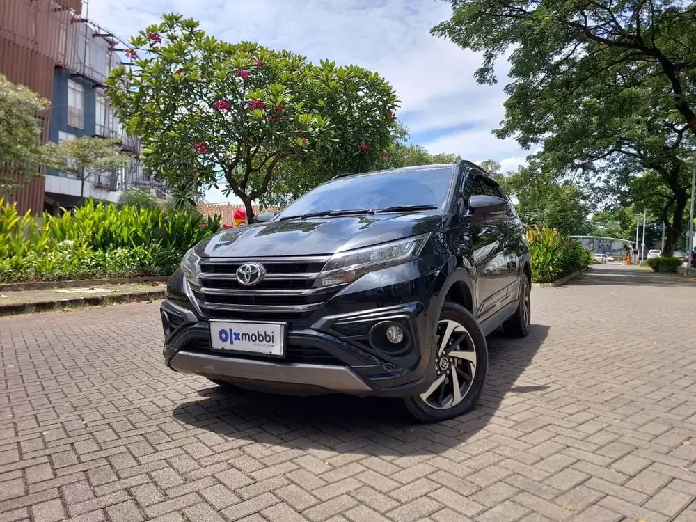 TDP 1 JUTA Toyota Rush 1.5 S GR Sport Bensin-AT 2022 Hitam CEVHB