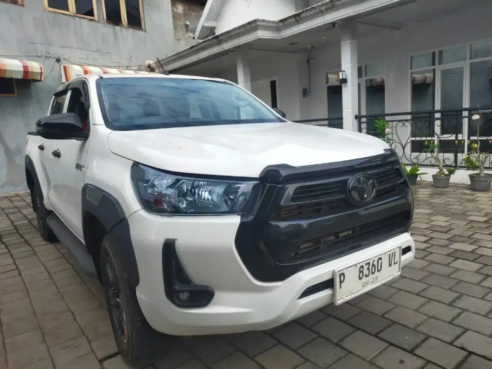 Toyota Hilux 2.4 G Disel MT 2023 Km 60rb Record Istimewa