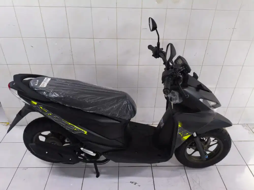 HONDA BEAT STREET BLACK