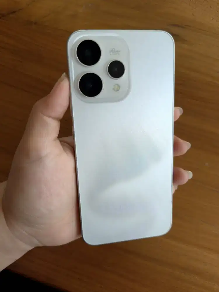 oppo Reno 15 5G 8/256 like new bannget