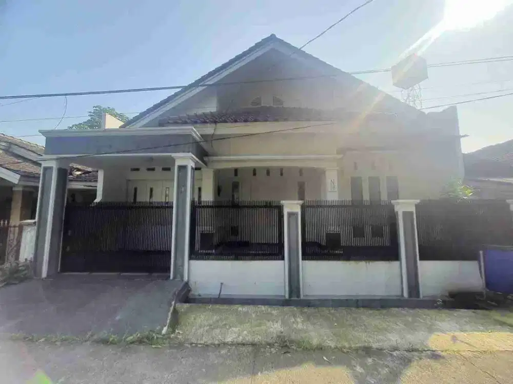 MURAH, CANTIK, SIAP HUNI !! Luas 160 Rumah Depok Sukmajaya