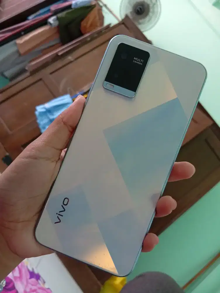 jual hp bekas Vivo y21