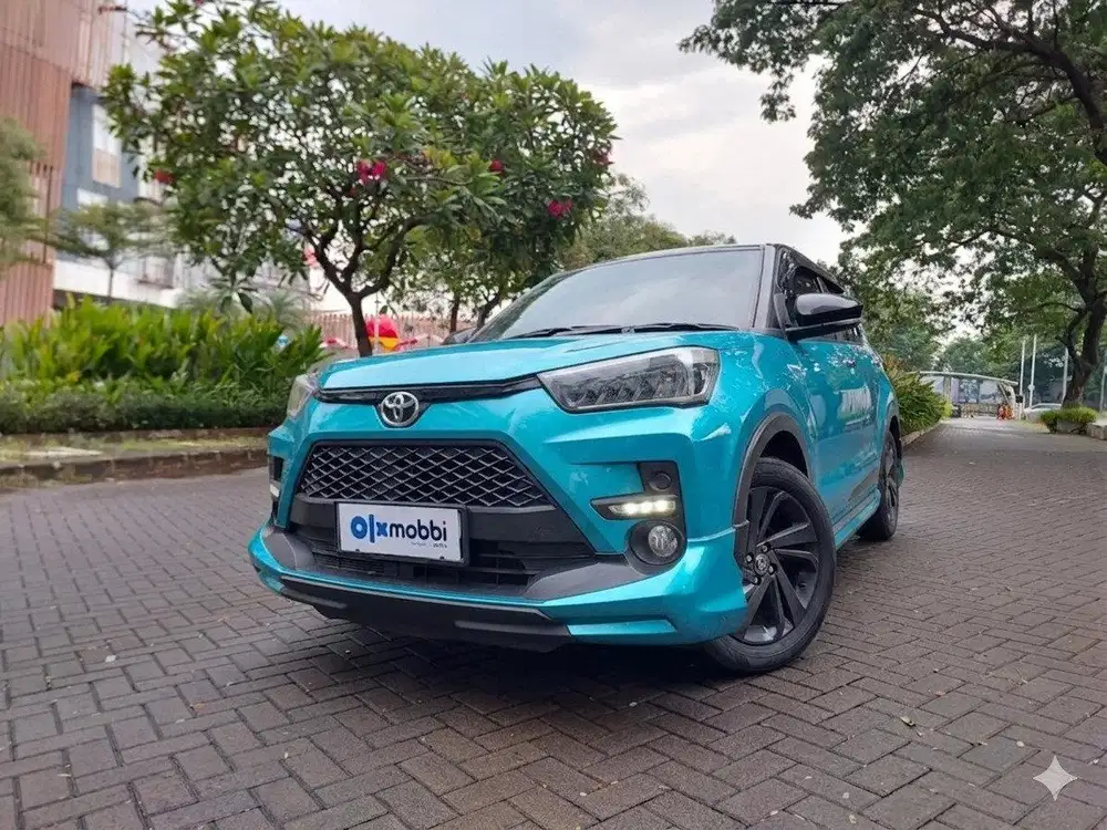 TDP 1 JUTA Toyota Raize 1.0 GR Sport TSS Two Tone AT 2022 Biru CNZRB