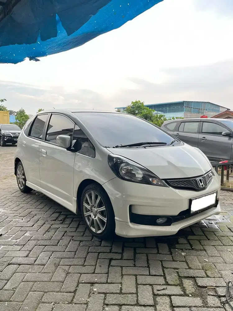 Honda Jazz RS A/T 2013