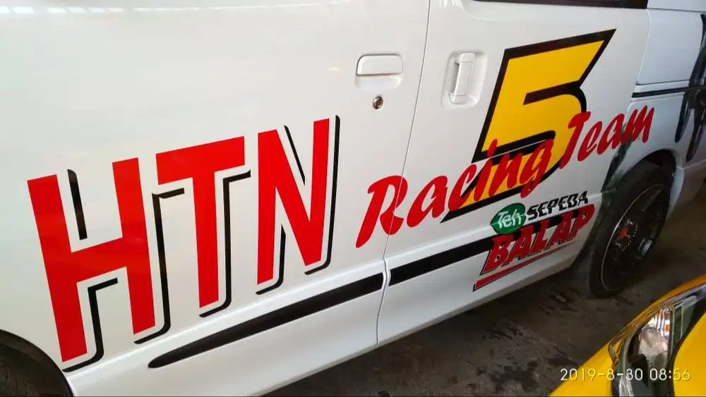 Stiker mobil cuting Oracal, Sticker Branding Vinyl & Oneway Vision