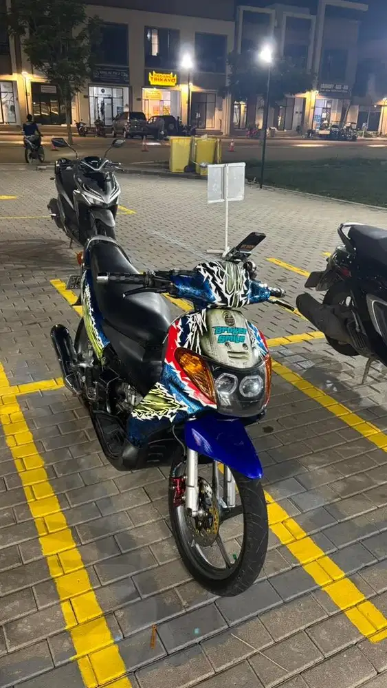 Dijual Yamaha Nouvo 2004