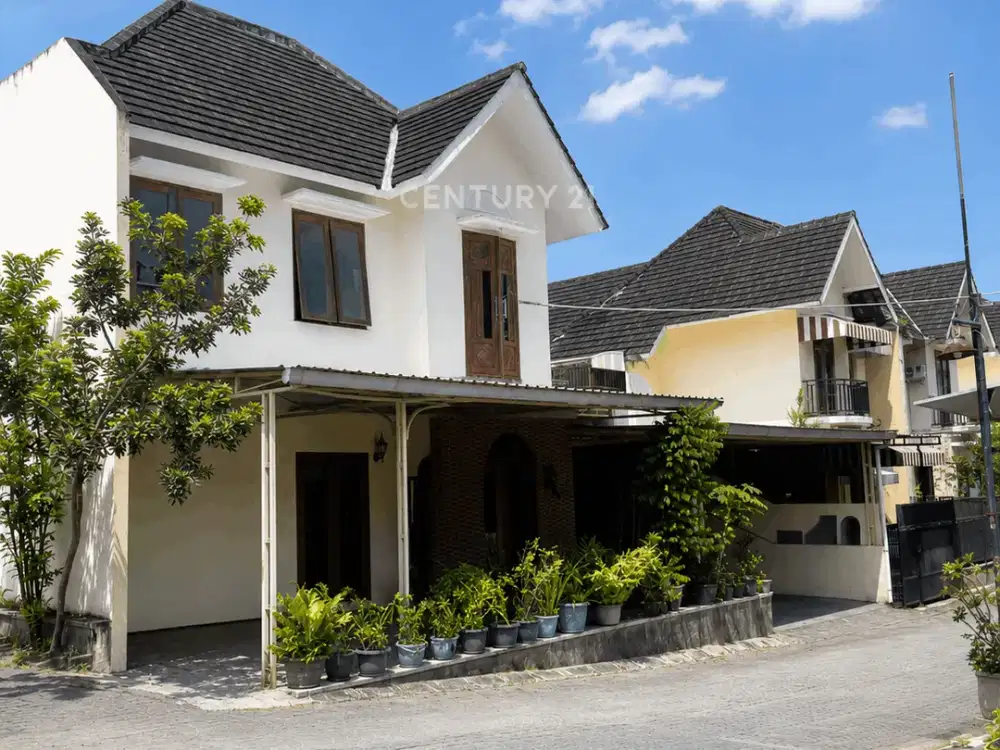 Rumah 2Lt Dalam Perumahan Dekat Kampus UMY
