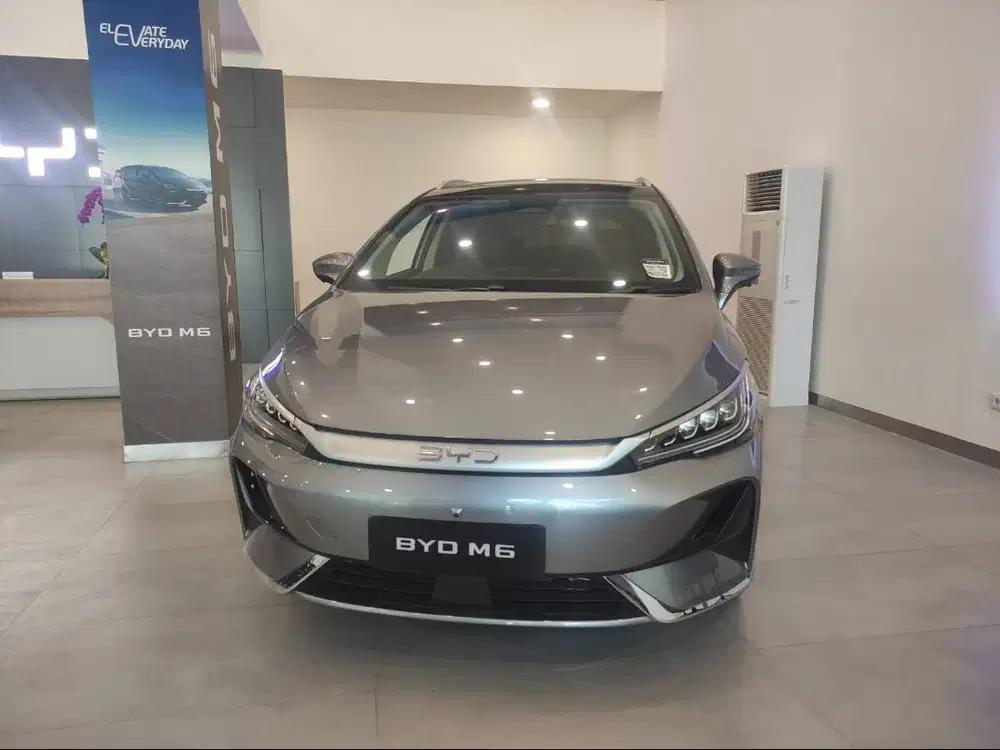 [Mobil Baru] BYD M6