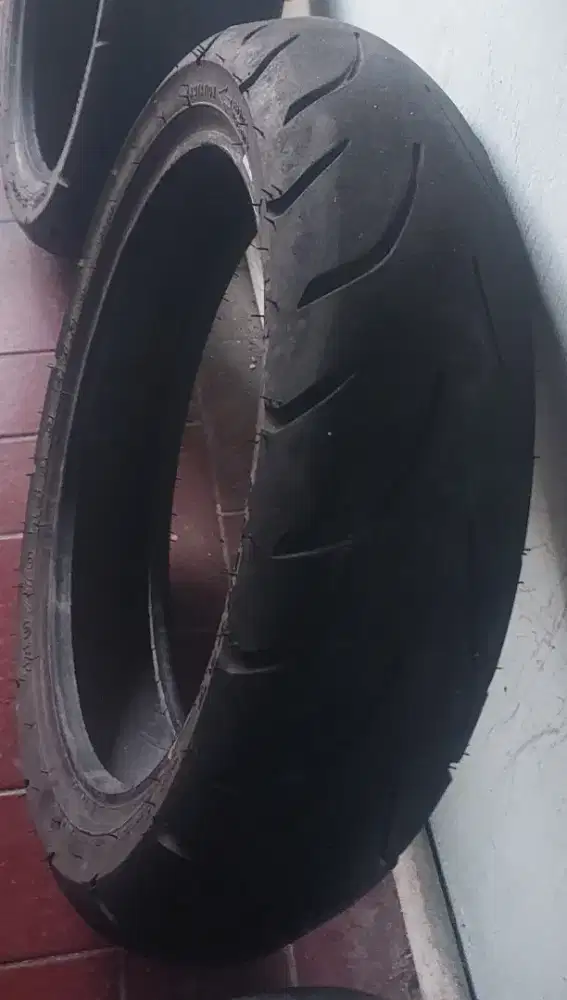 Ban Depan Motor N-Max 110/70/13