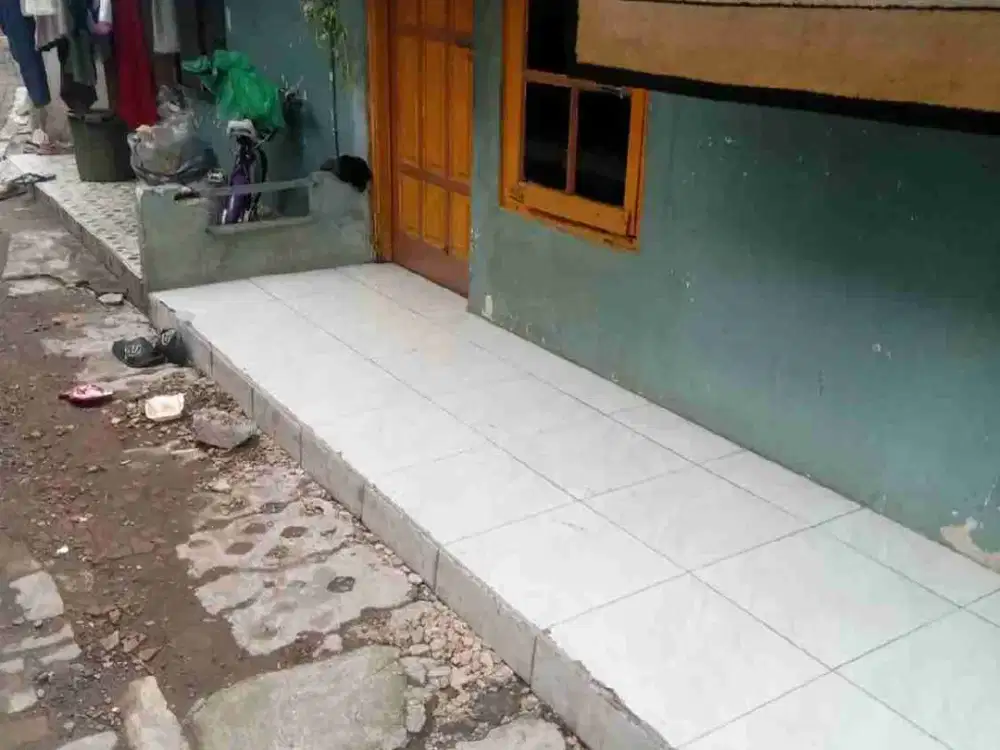 Dijual rumah 80 juta nego akses jalan mobil di Depok 2 Timur Sukmajaya