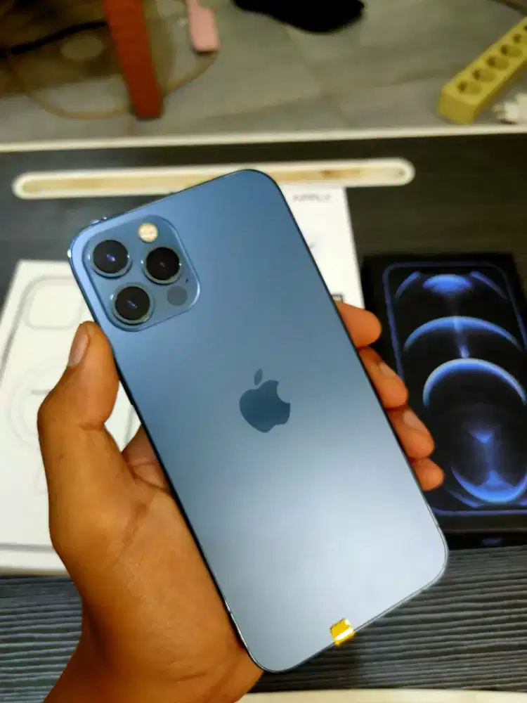 iPhone 12 pro (256 GB)