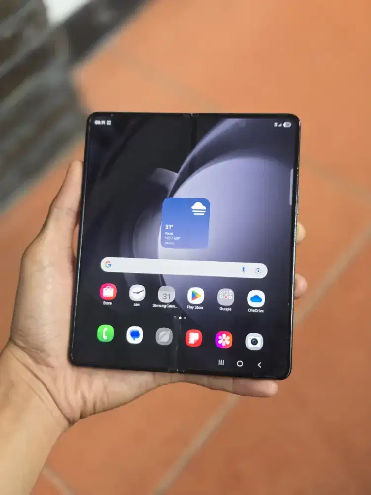 Samsung Z Fold 5 12/512GB Resmi Sein Black Lengkap