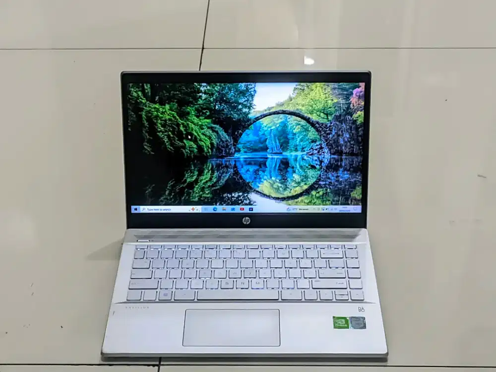 HP PAVILION 14 - CORE i5-8265U - NVIDIA MX250 - RAM8GB - SSD512GB