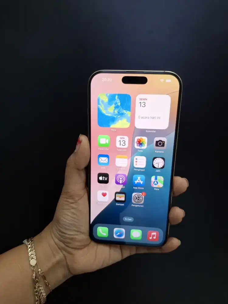 Iphon 16pro max 256 ibox like new