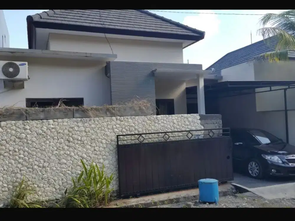 For Lease Monthly/Yearly Modern House Furnished in Jimbaran Close to Jimbaran Beach.
