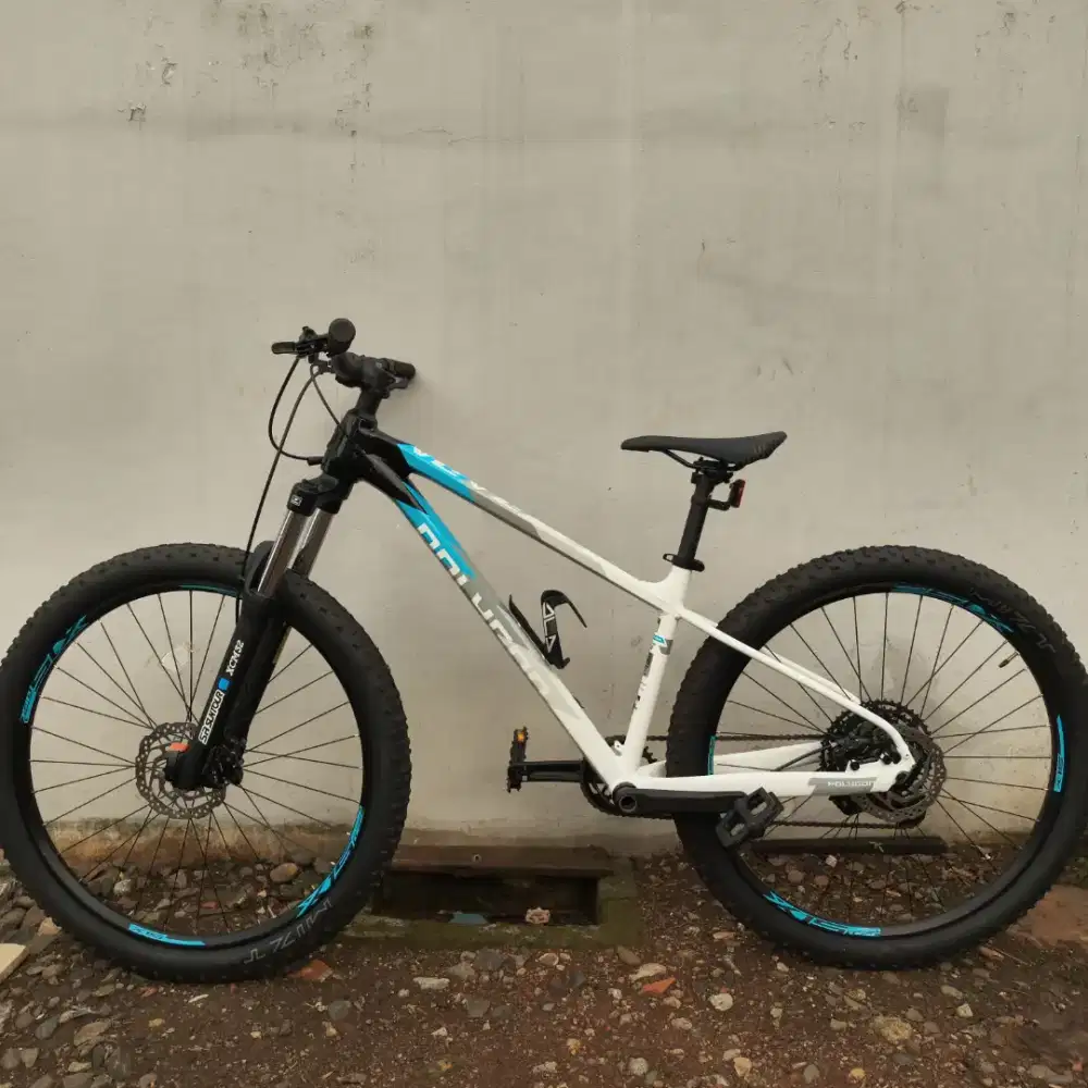 Polygon Xtrada 5 size S like new