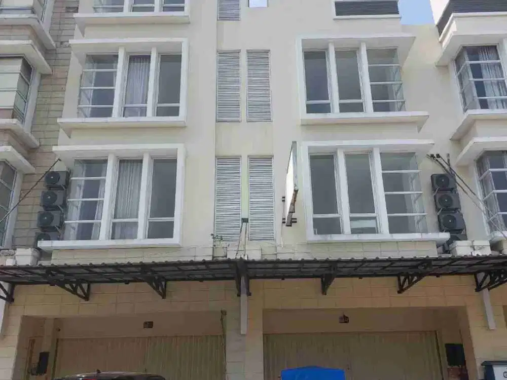 dijual ruko gandeng 3 eks kost2an di harapan indah 2 bekasi