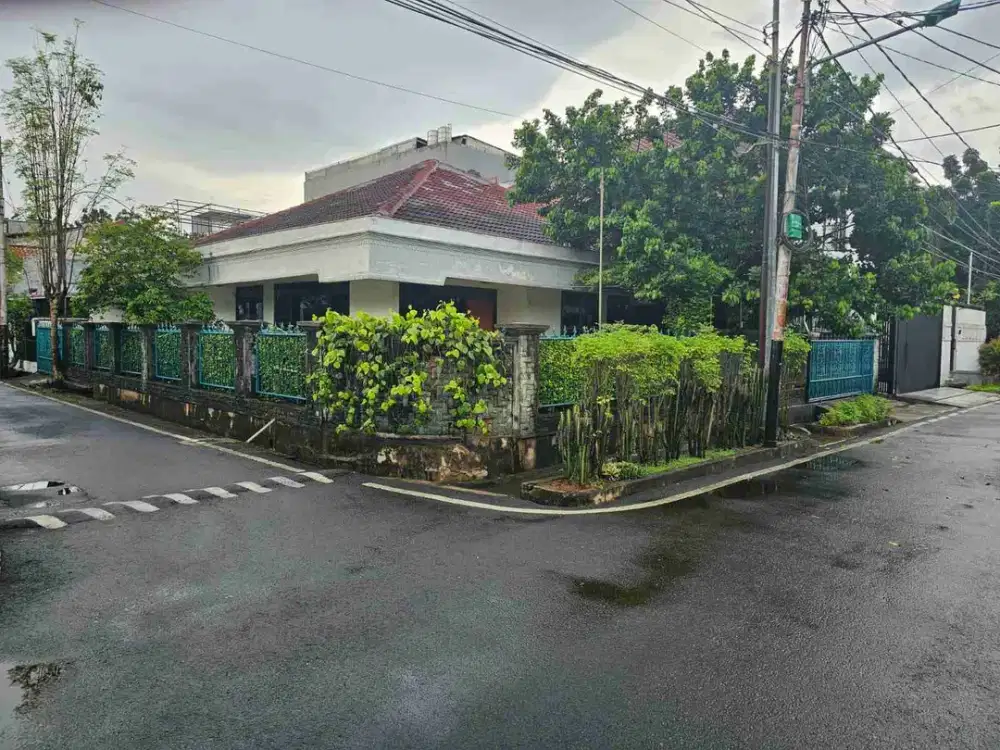 rumah hook cocok buat usaha di rawamangun jakarta timur