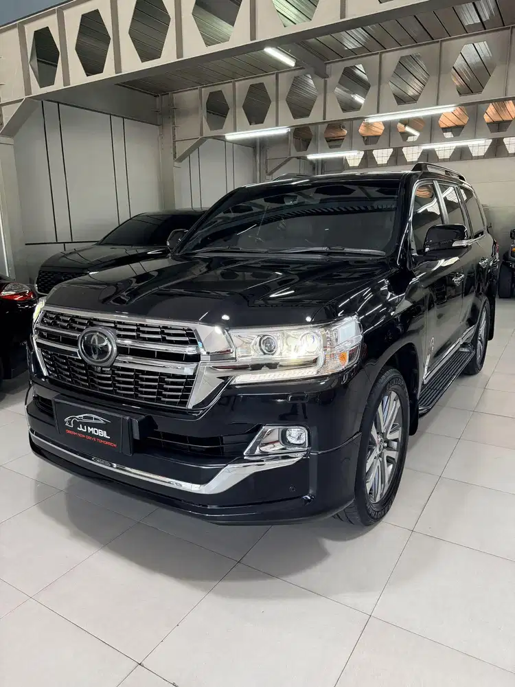 LAND CRUISER 2019 VXR