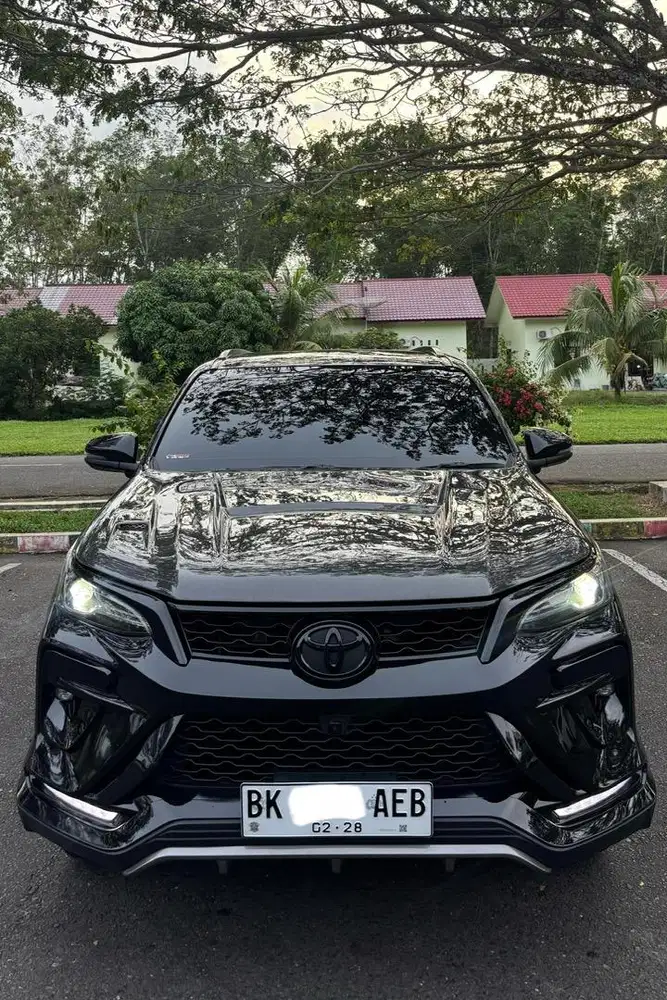 Fortuner GR 2.8 Diesel Matic 2022 with body kit legender aero package