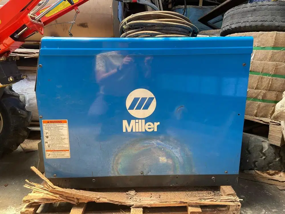 Mesin Las Miller Goldstar 602 USA