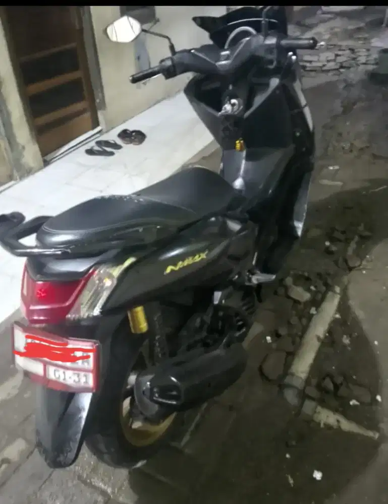 Jual motor nmax hitam