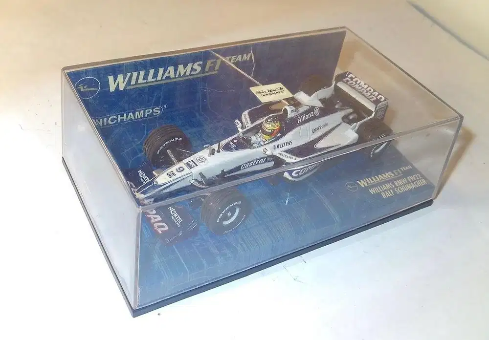 2 Diecast 1:43 Minichamps F1