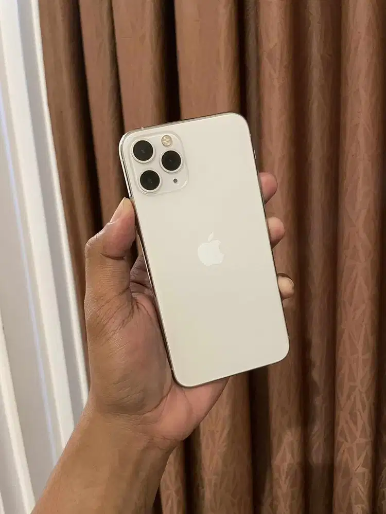 IPHONE 11 PRO 64GB SILVER