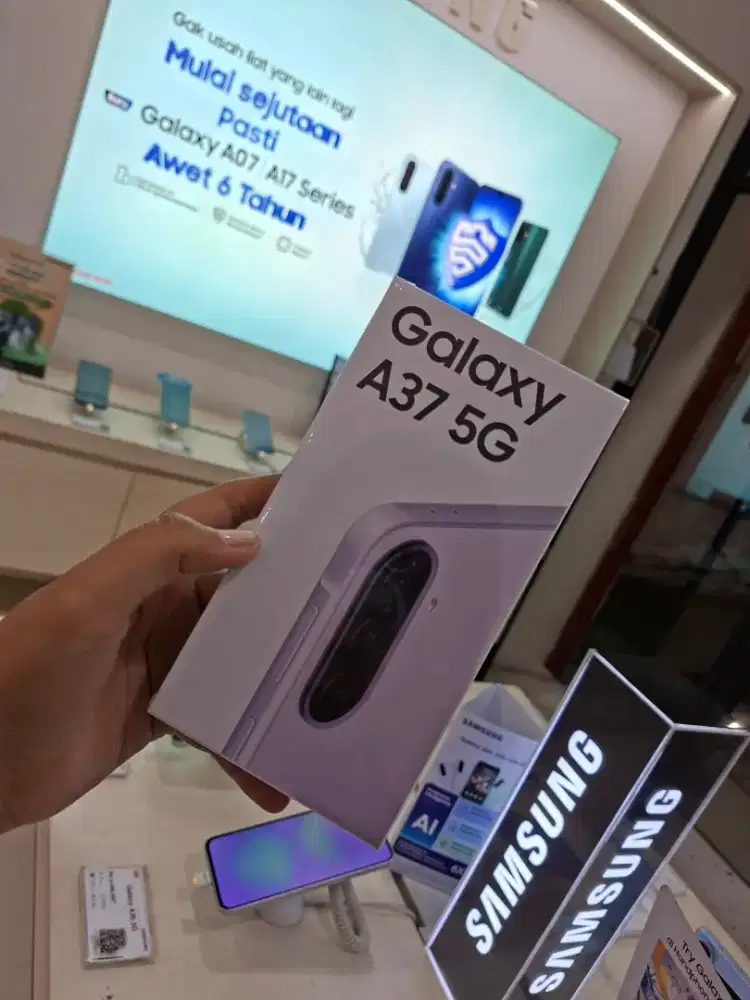Handphone samsung A37 5G