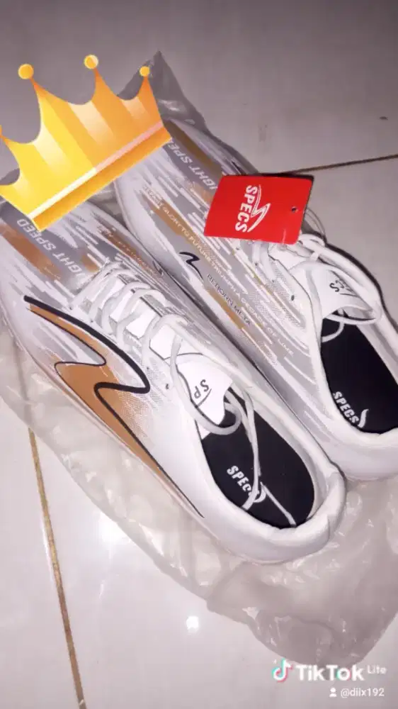 SEPATU FUTSAL SPECS