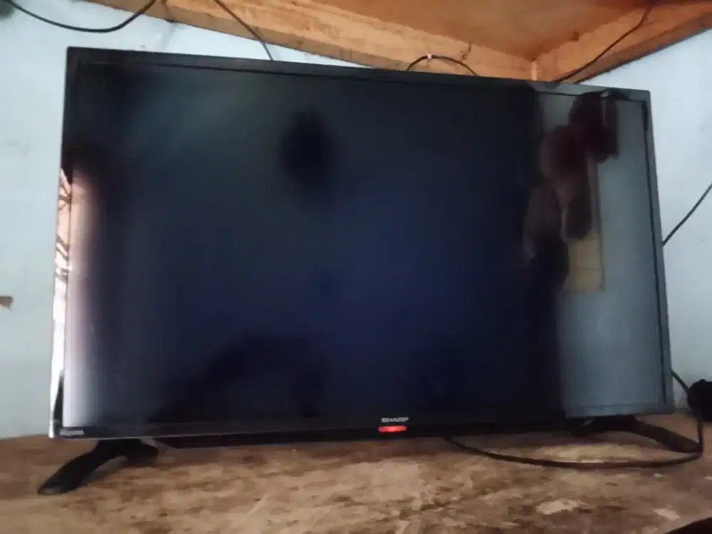 TV led Sharp 32in digital normal