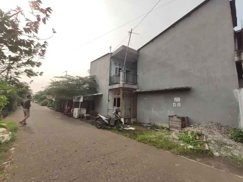 Kontrakan kost 26 pintu, 300m2 Dijual - Karawang Barat