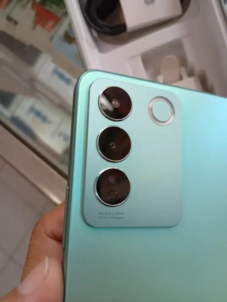 Vivo v27E ram 8+8/256 super amoled
