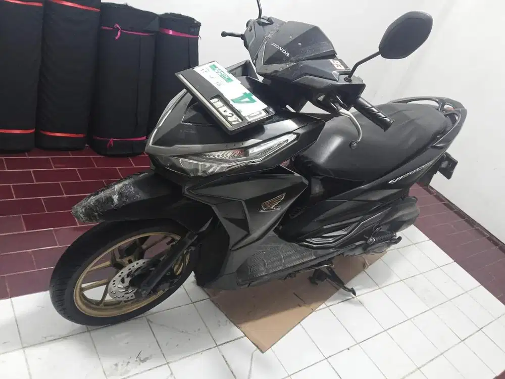 Vario 150cc 2017 - Pajak hidup SS lengkap