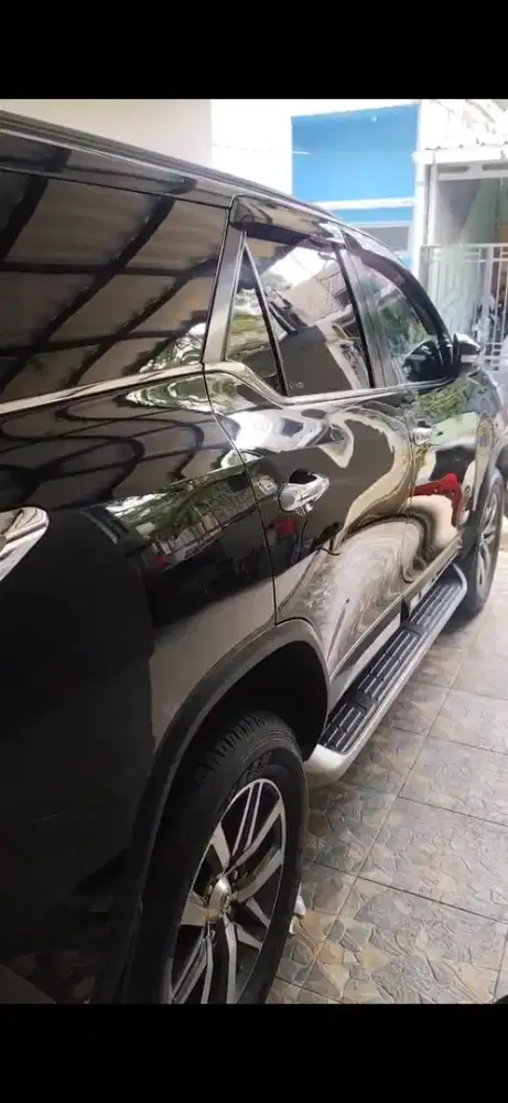 Toyota fortuner vrz