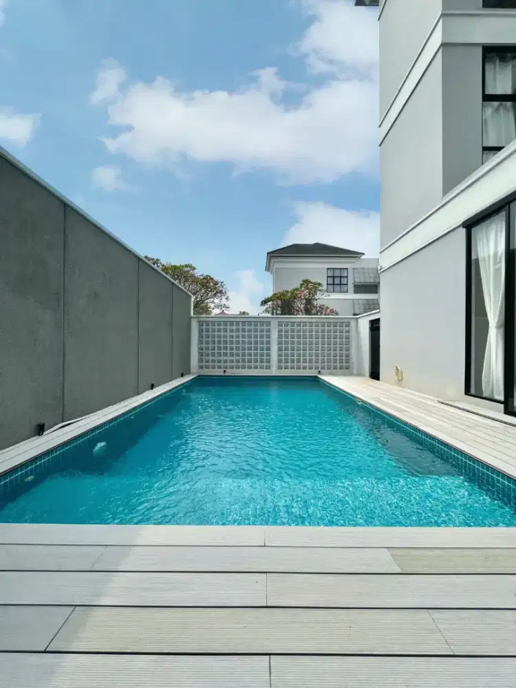 Jual Rumah Dalam Townhouse Di Ampera Kemang Ada Kolam Renang