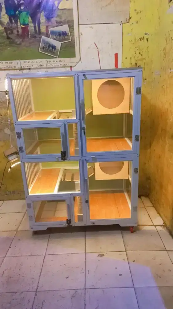 Kandang Kucing 2 Tingkat Double Playground Varian Putih