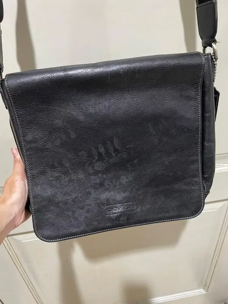 Tas Sling Bag Coach