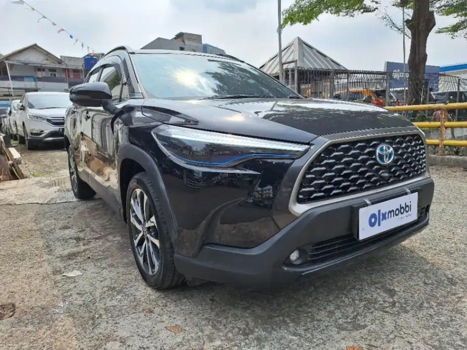 DP MURAH Toyota Corolla 1.8 Cross Hybrid Bensin-AT 2022  CDFRB