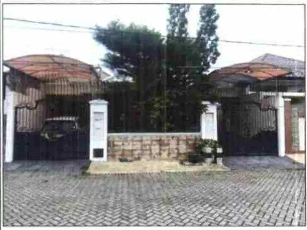 Dijual via lelang rumah satelit indah lokasi strategis dan cocok untuk hunian