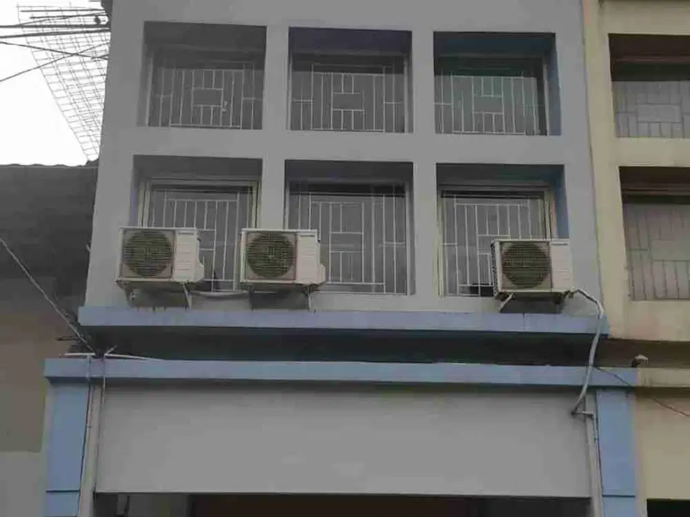 Ruko dijual /sewa Permata Regency, srengseng jakarta barat
