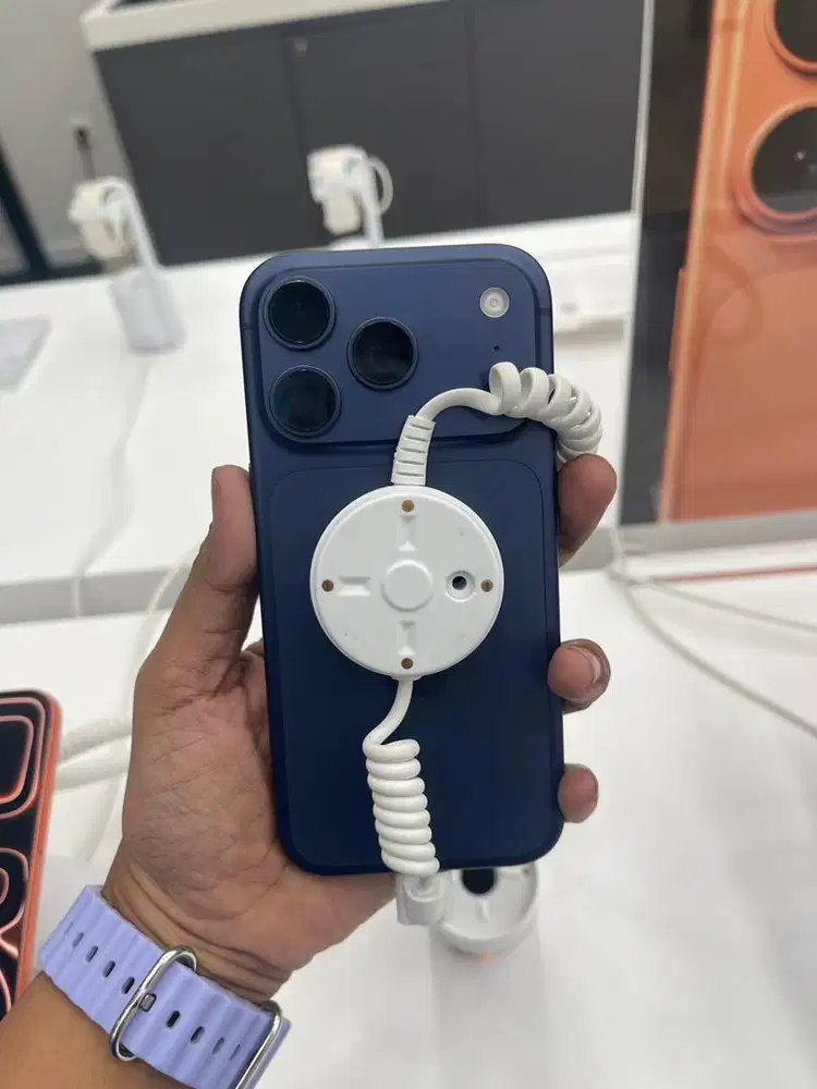 Iphone 17 Pro 512 Blue New