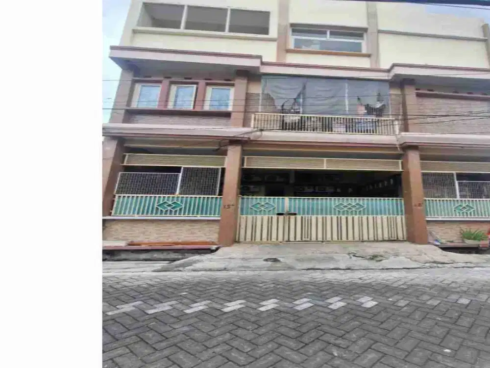 Dijual via lelang rumah usaha petemon lokasi strategis
