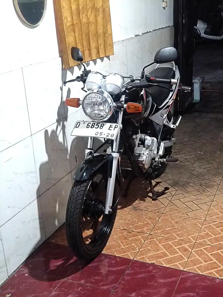 Scorpio z tahun 2006/tt boleh gan cash lebih bagus