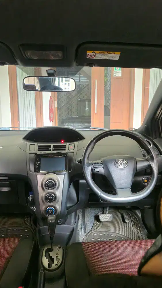 Toyota Yaris 2012 Bensin