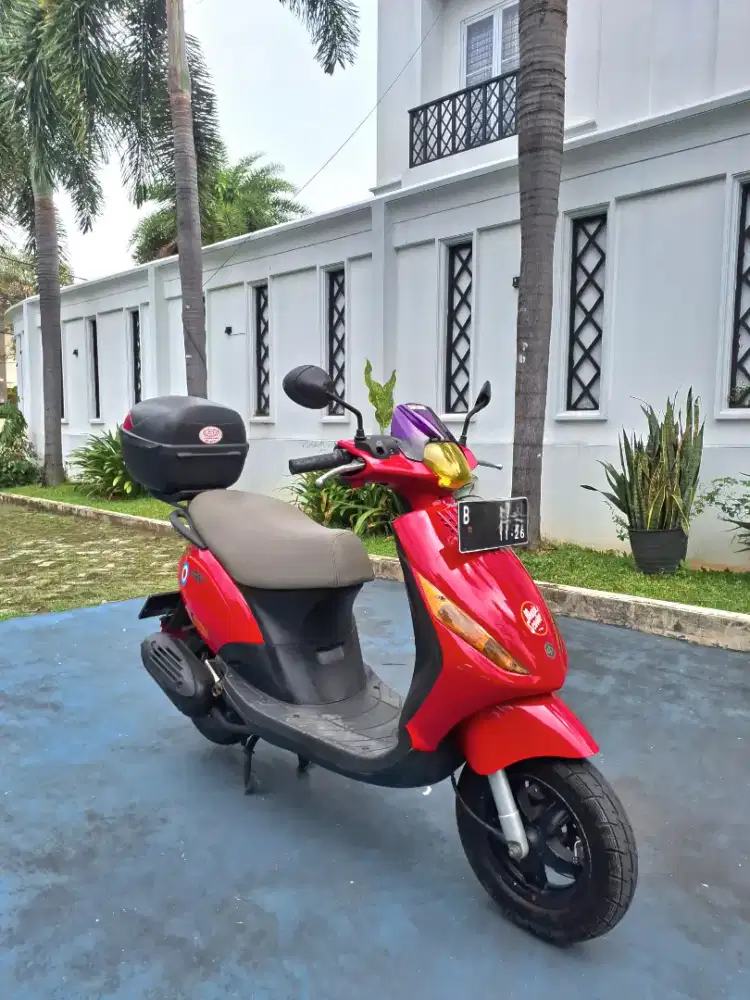 Piaggio Zip 2011 ISTIMEWA pajak hidup ex koleksi low KM, surat lengkap